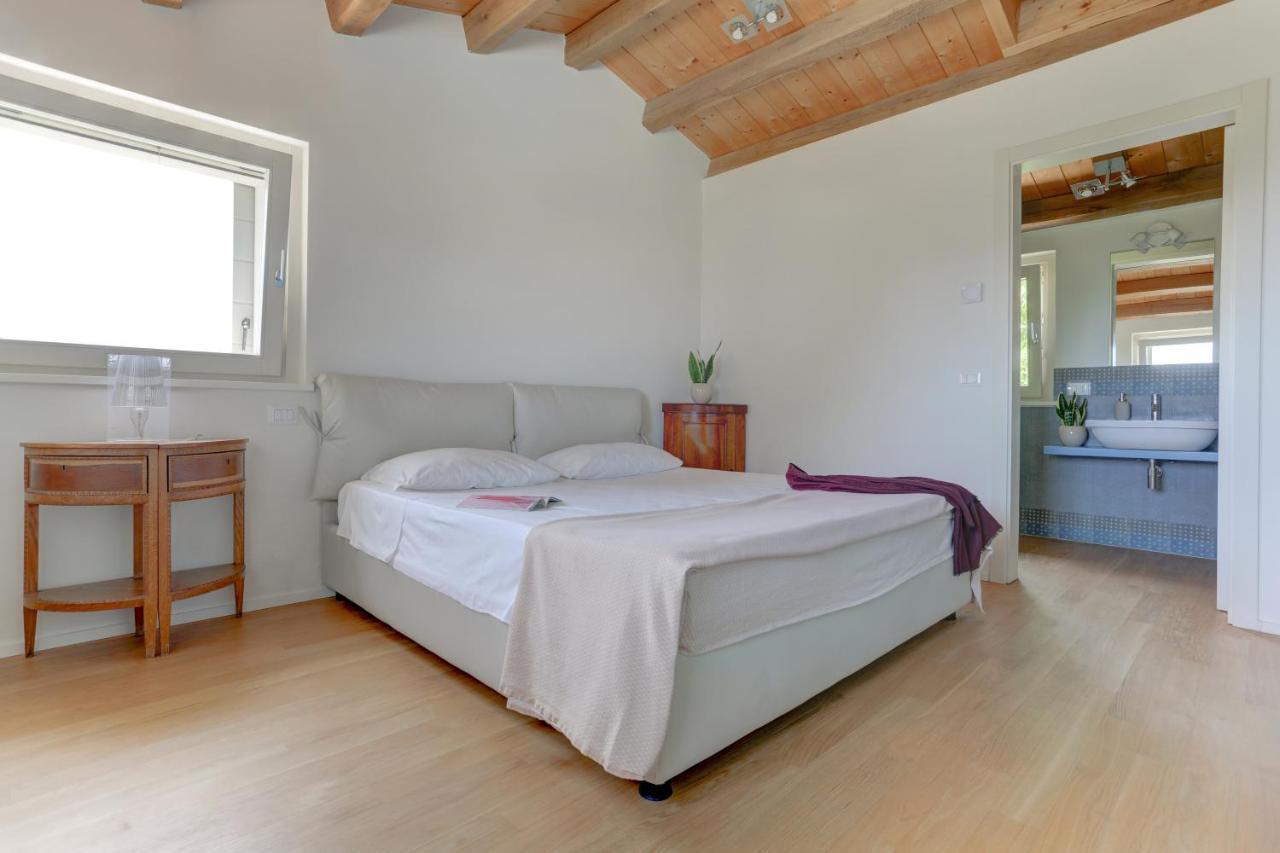 Il Vigneto Di Montefreddo- My Extra Home ซีโรโล ภายนอก รูปภาพ
