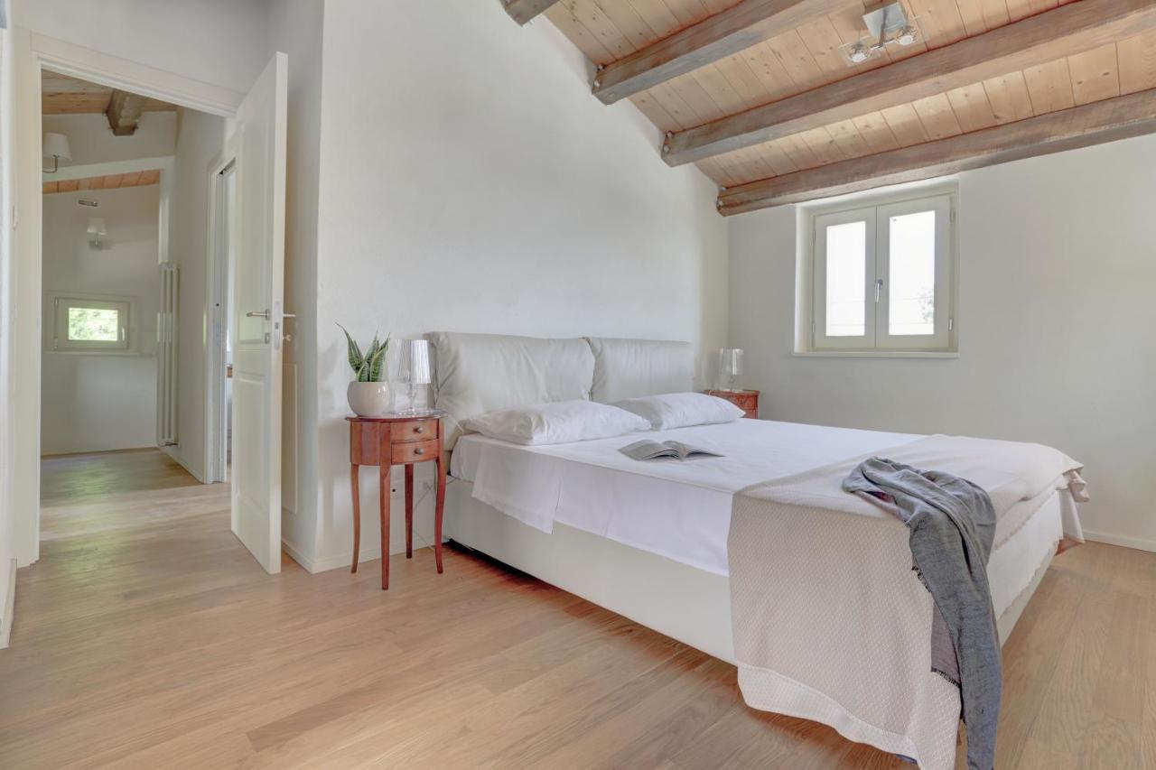 Il Vigneto Di Montefreddo- My Extra Home ซีโรโล ภายนอก รูปภาพ